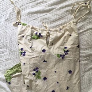 Vintage shoulder strap dress with lace trim